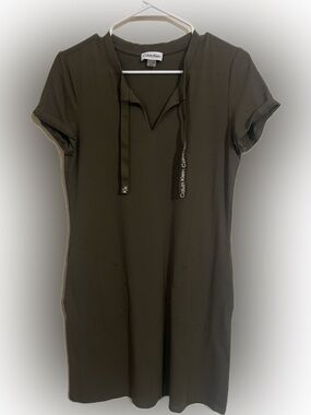 Calvin Klein Olive Short Sleeve Dress with pockets